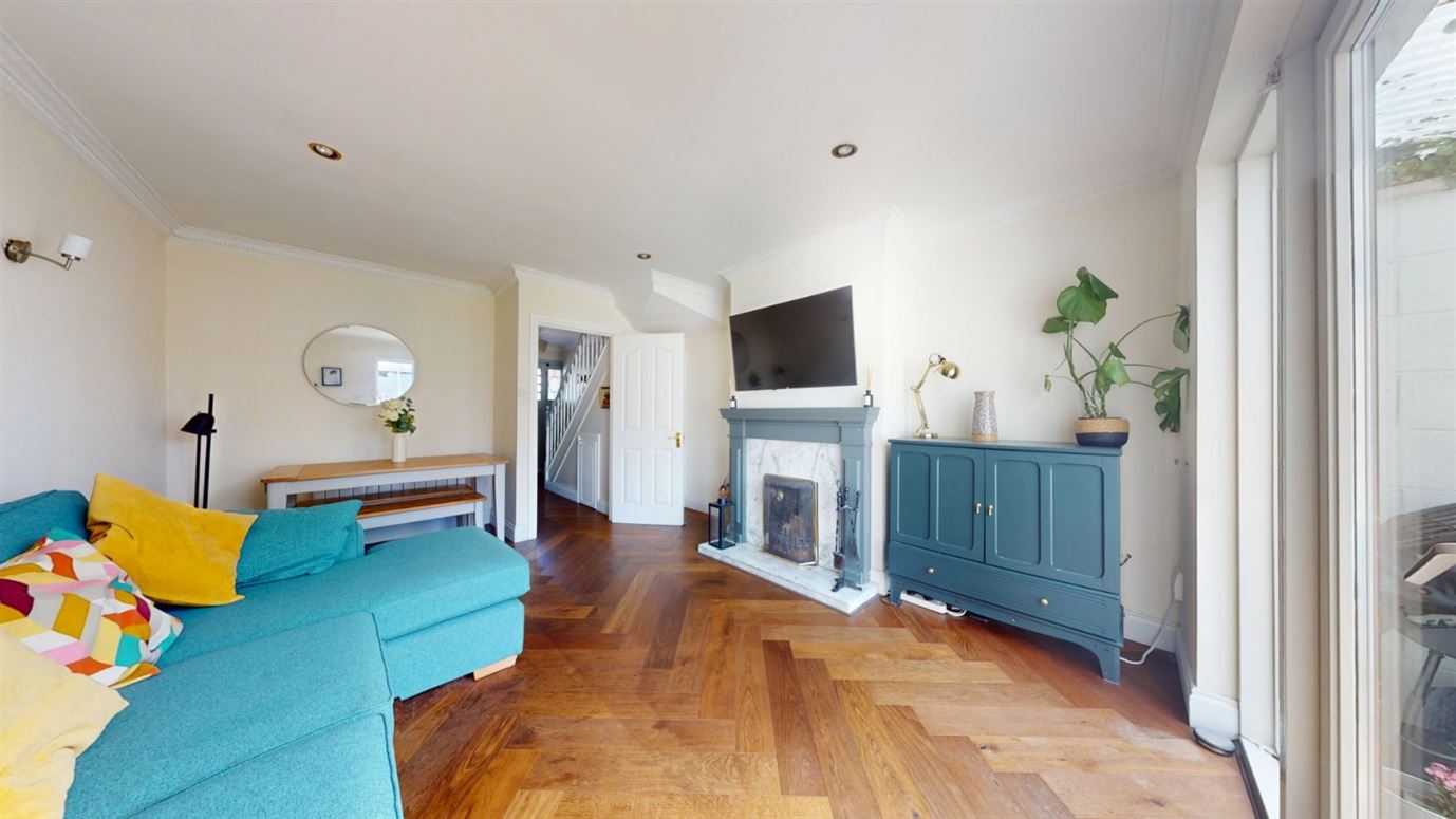 9 Village Gate, Dalkey, Co. Dublin