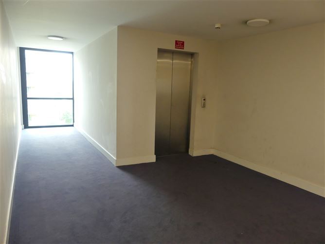 12, Loftus Hall, Tallaght, Dublin 24