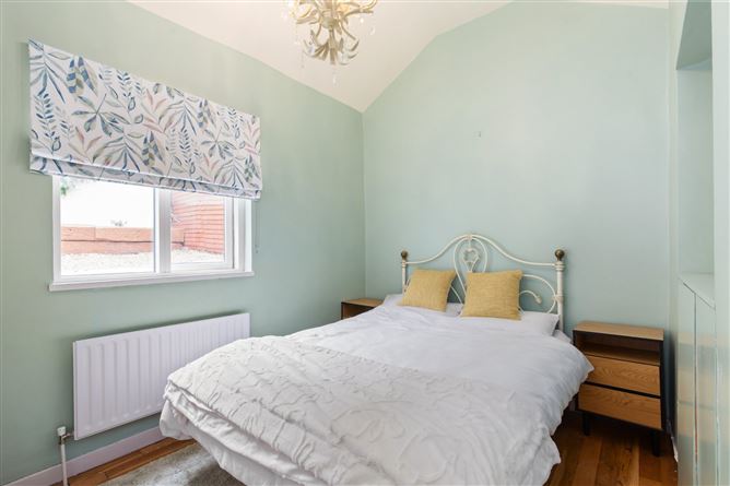 11 Millmount Grove, Dundrum, Dublin 14