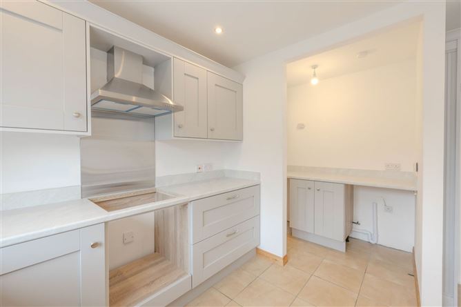 Photo 10 of 33 — 90 Drumalee Manor, Cavan, County Cavan