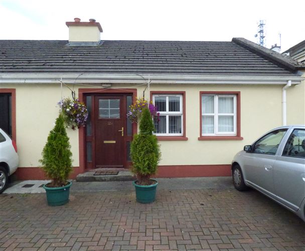 12 A Maifield Court, Creagh Road 
