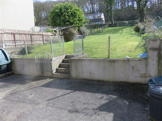 10 St. Josephs Place, Courtmacsherry,   West Cork