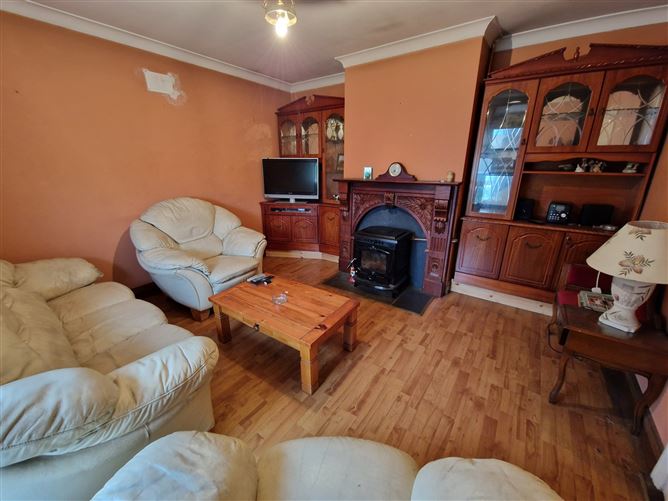 7 Larch Hill, Swinford, Co. Mayo