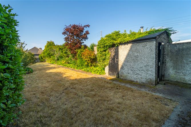 5 Woodlawn Terrace, Churchtown, Dublin 14