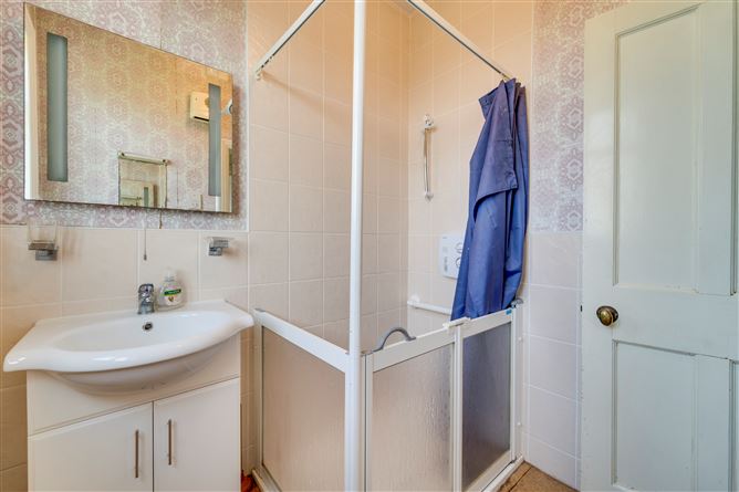 5 Woodlawn Terrace, Churchtown, Dublin 14