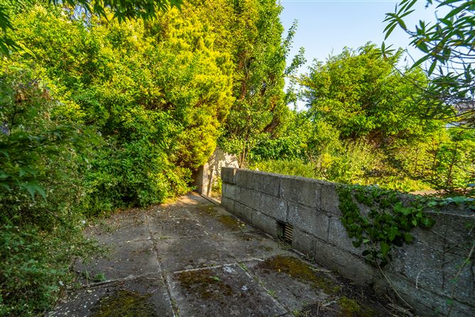 5 Woodlawn Terrace, Churchtown, Dublin 14