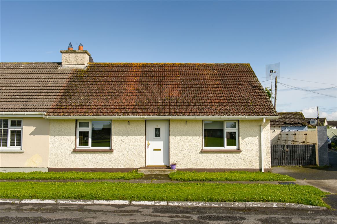 23 St Broughan's Park, Bracknagh, Offaly