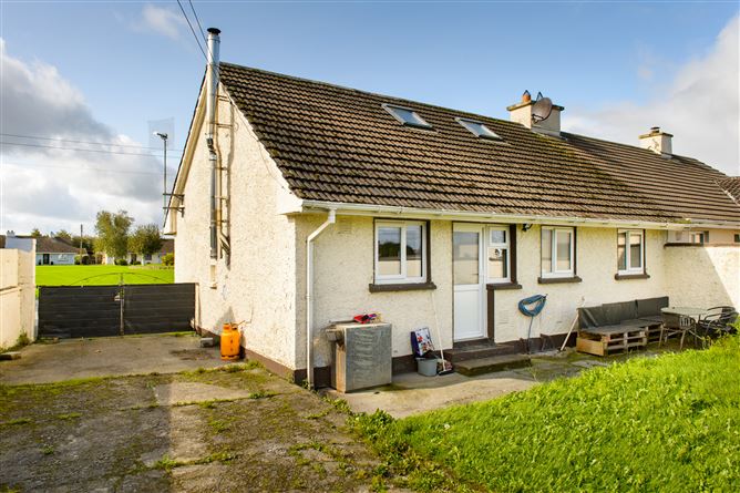 23 St Broughan's Park, Bracknagh, Offaly