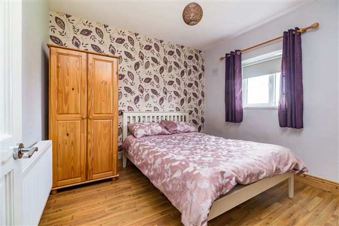 23 St Broughan's Park, Bracknagh, Offaly