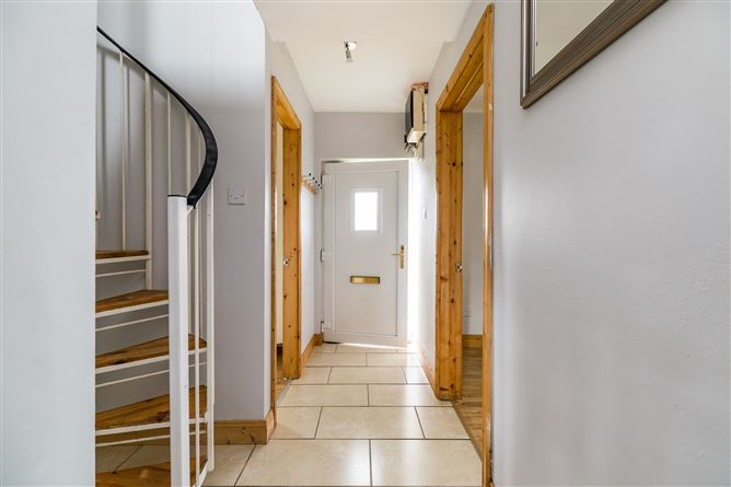 23 St Broughan's Park, Bracknagh, Offaly