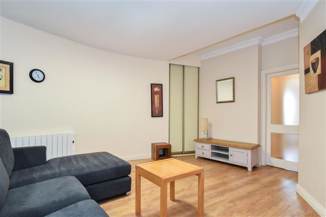 7 Crescent Green, The Crescent, Salthill, Galway