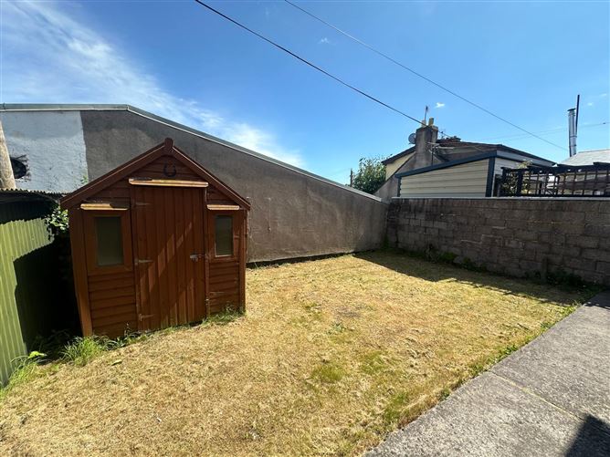 17 O'Connell Crescent, Turners Cross, Cork