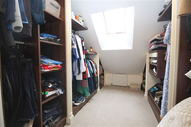 5 Broadfield Glen, Broadfield Manor, Rathcoole, Co. Dublin