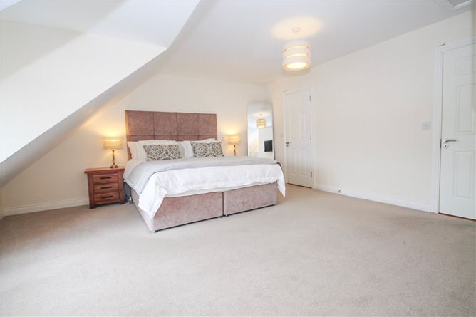 5 Broadfield Glen, Broadfield Manor, Rathcoole, Co. Dublin