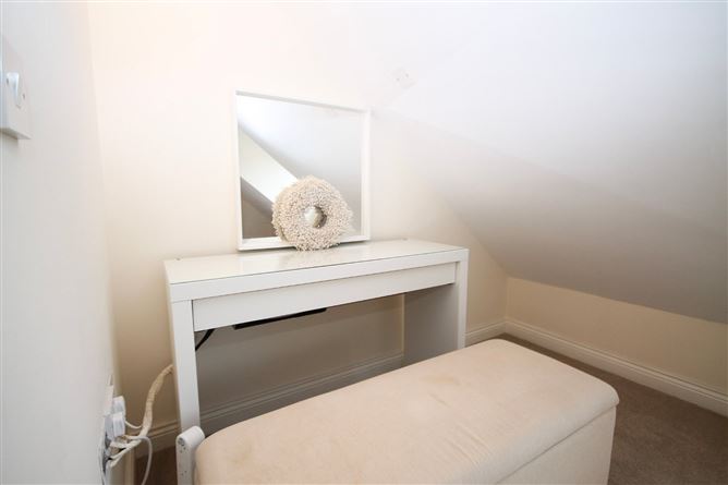 5 Broadfield Glen, Broadfield Manor, Rathcoole, Co. Dublin