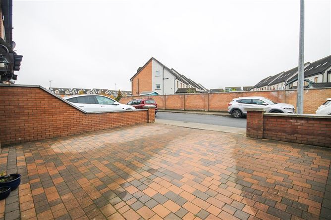 5 Broadfield Glen, Broadfield Manor, Rathcoole, Co. Dublin