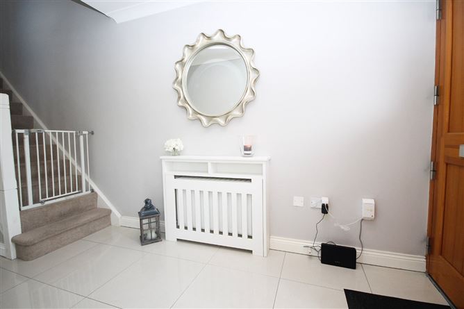5 Broadfield Glen, Broadfield Manor, Rathcoole, Co. Dublin