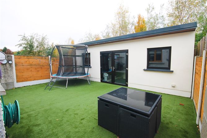 5 Broadfield Glen, Broadfield Manor, Rathcoole, Co. Dublin