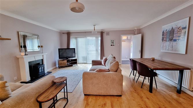 48 Carrigmore Green, Citywest,   Dublin 24