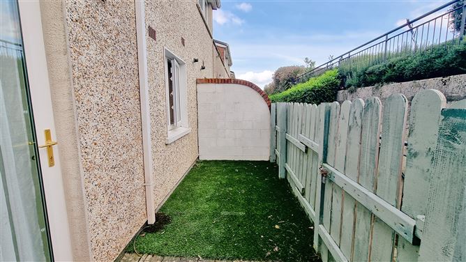 48 Carrigmore Green, Citywest,   Dublin 24