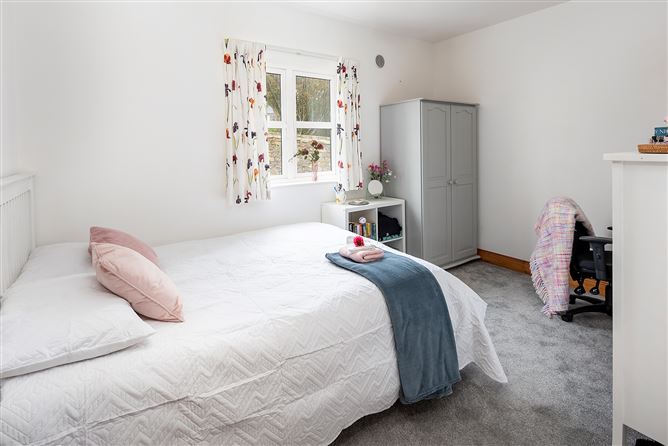 Ranagard, Moanroe, Ladysbridge, Garryvoe, Cork