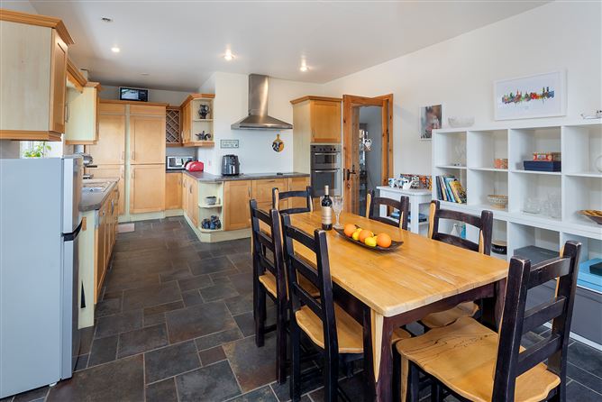 Ranagard, Moanroe, Ladysbridge, Garryvoe, Cork