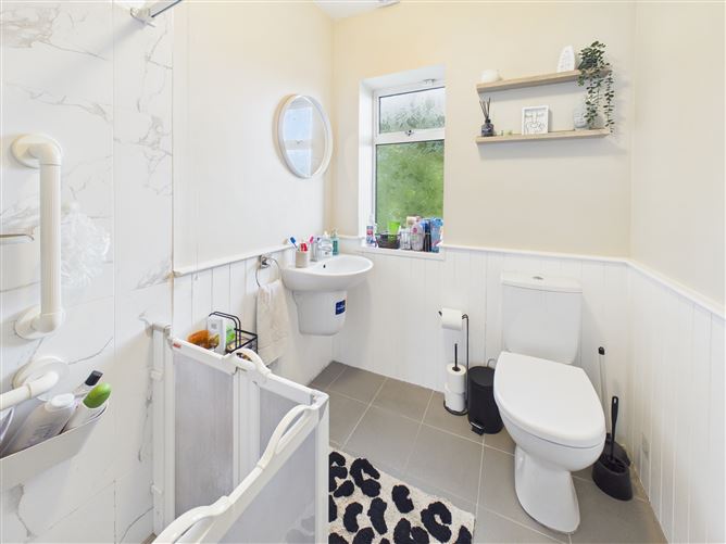 Photo 13 of 22 — 89 Broadmeadows, Swords, County Dublin