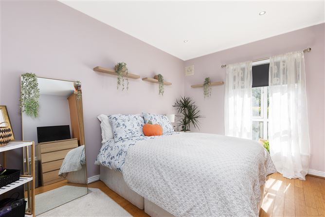 Photo 12 of 17 — 59 Beechdale Court, Ballycullen,   Dublin 24
