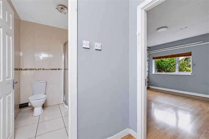 Photo 10 of 16 — 5 Raleigh Square, Crumlin, Dublin 12