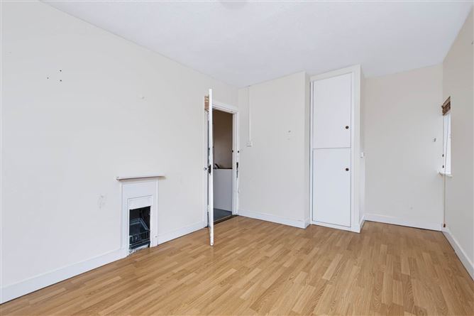 Photo 12 of 16 — 5 Raleigh Square, Crumlin, Dublin 12