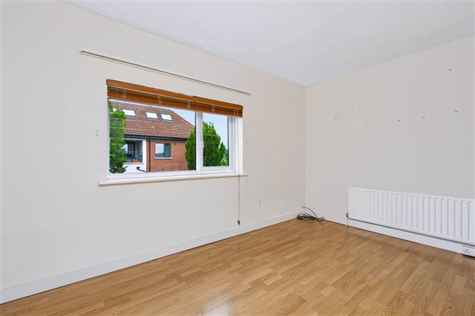 Photo 9 of 16 — 5 Raleigh Square, Crumlin, Dublin 12