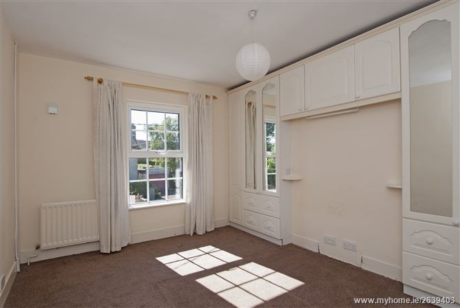 27 Beaufield Park, Stillorgan, County Dublin