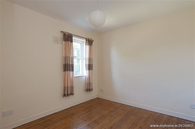 27 Beaufield Park, Stillorgan, County Dublin