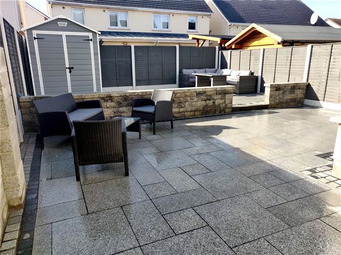30 Hampton Gardens Avenue, Naul Road, Balbriggan, Co. Dublin