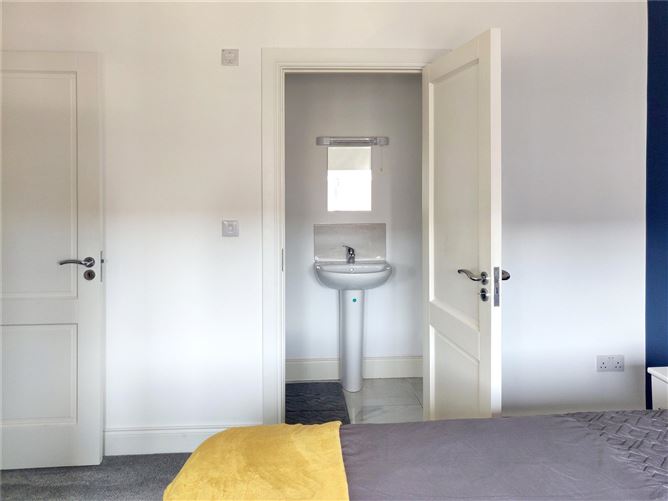 30 Hampton Gardens Avenue, Naul Road, Balbriggan, Co. Dublin