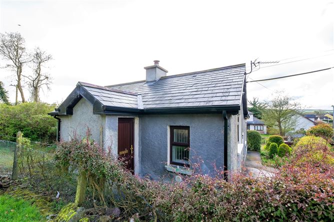Railway Lodge, Leaselands, Mallow, Co. Cork.