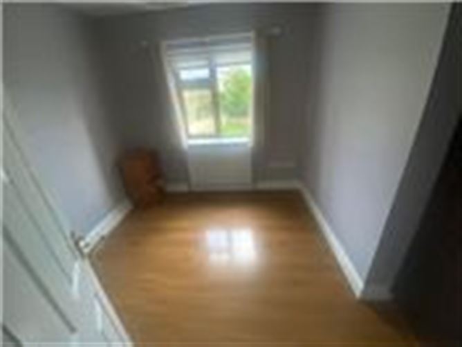 33 Clonattin, Gorey, Wexford