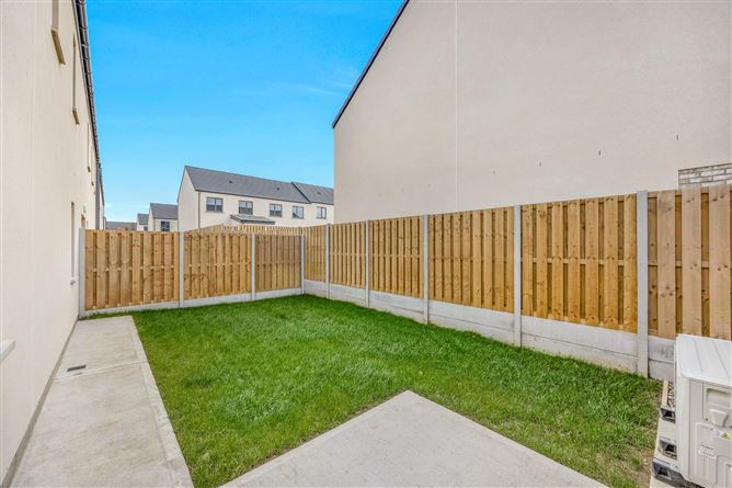27 Kennan Avenue, Luttrellstown Gate, Dublin 15, Dublin