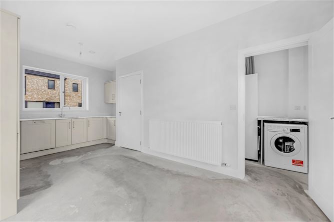 27 Kennan Avenue, Luttrellstown Gate, Dublin 15, Dublin