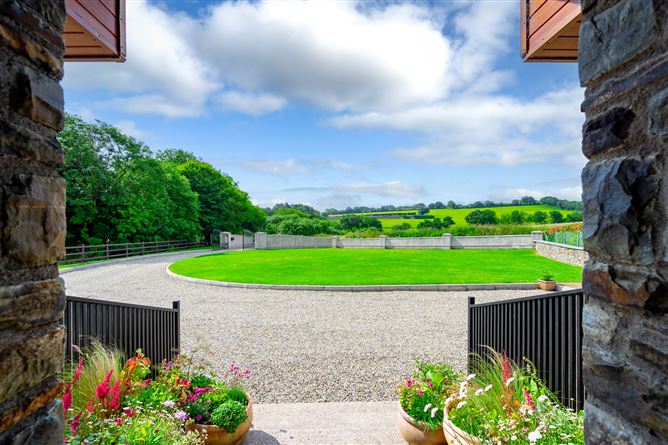 Ballinvarrig, Roberts Cove, Minane Bridge, Cork