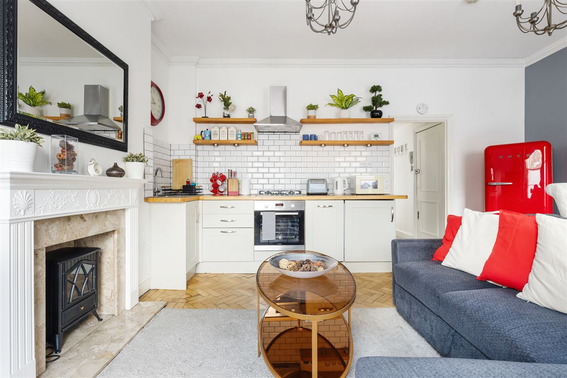 A Quiet Row,London,Greater London,United Kingdom