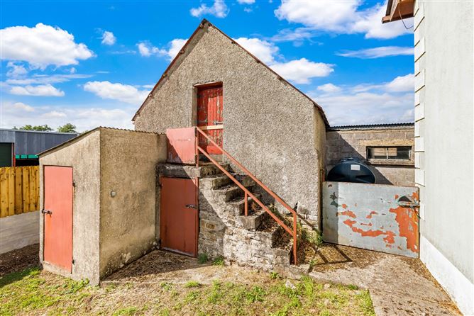 Photo 28 of 32 — Realtogue, Navan, Co. Meath
