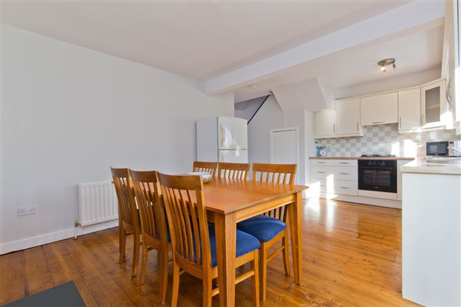 Photo 5 of 11 — 94 New Ireland Road, Rialto, Dublin 8