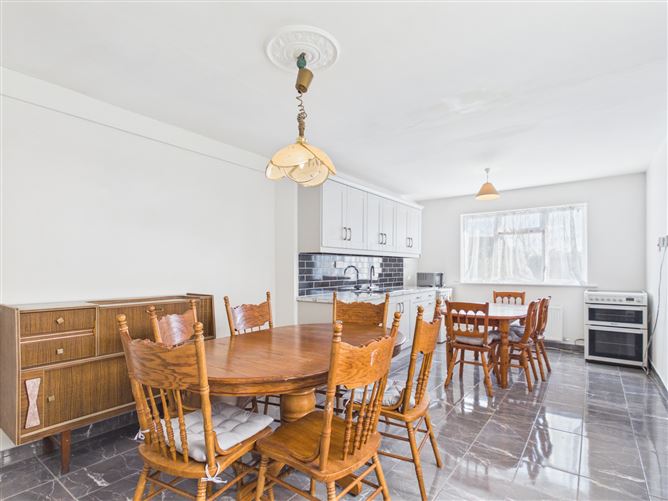 6 Kennedy Park, Thurles, Co. Tipperary