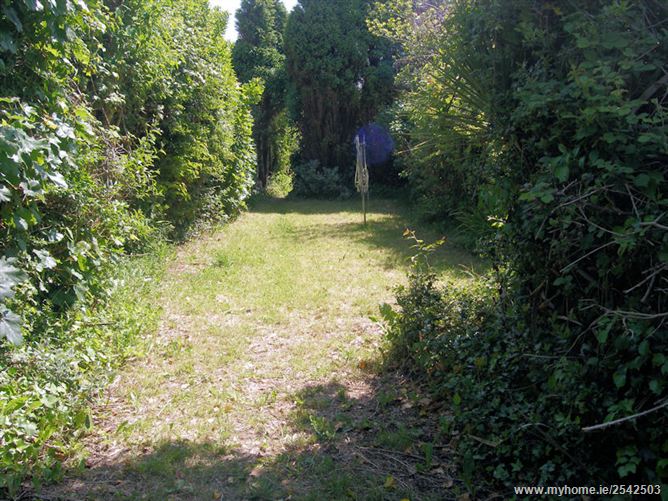 6 Castle Terrace, Malahide,   North County Dublin
