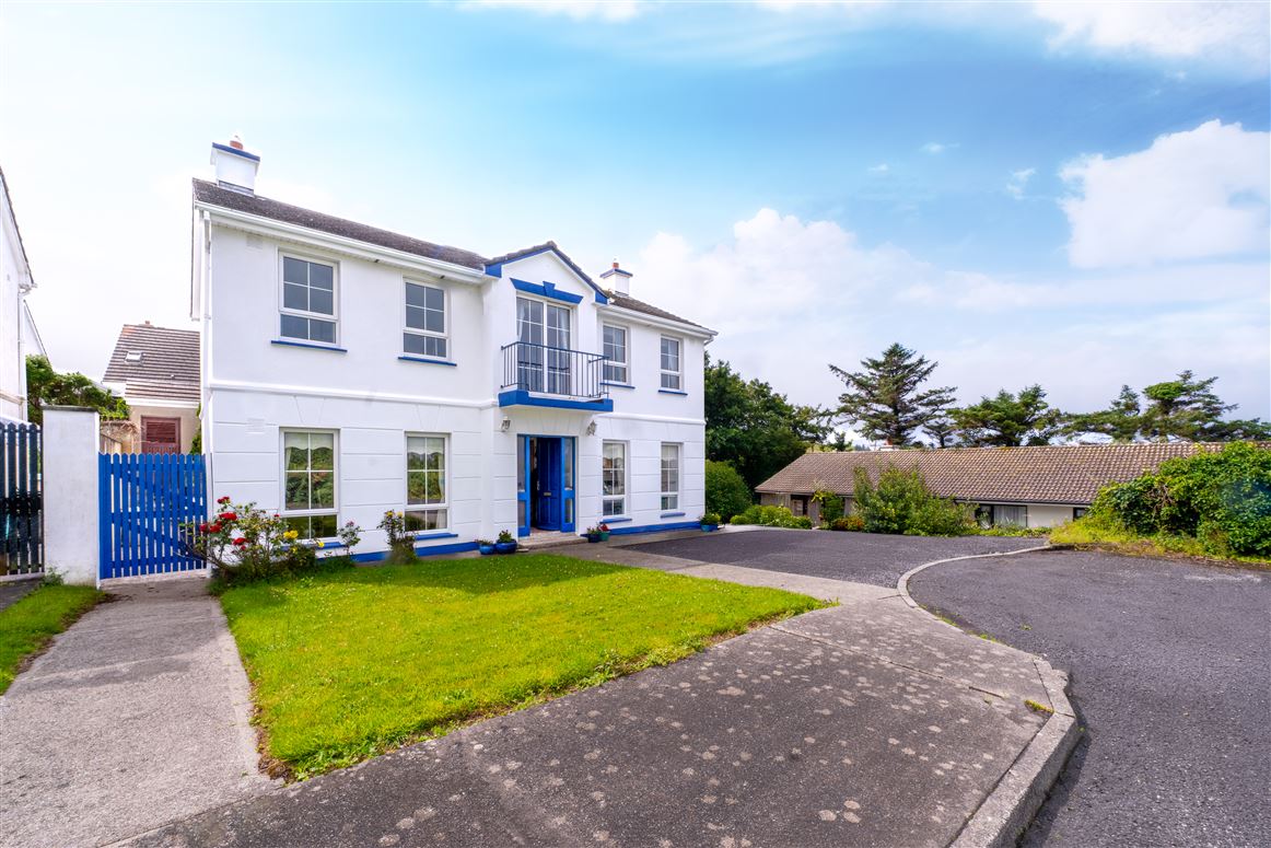 18 Clareview, The Quay, Westport, Mayo