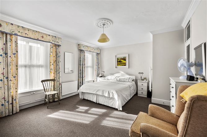 18 Ashe Street, Clonakilty,   West Cork