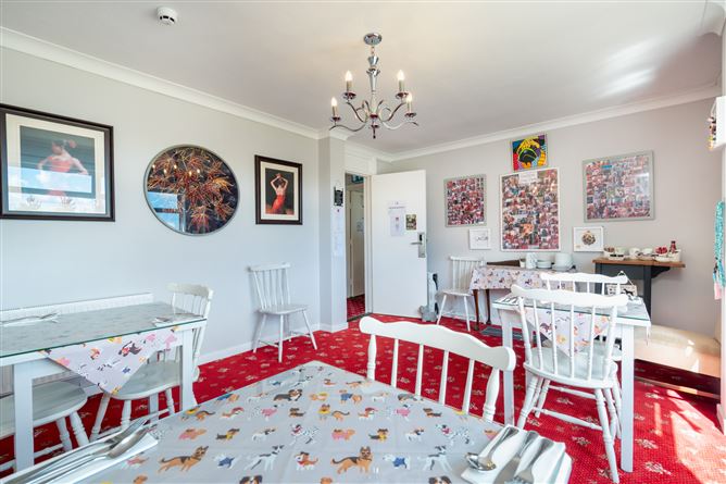 Coral Gables Guesthouse, Ballycowan, Tagoat, Co. Wexford