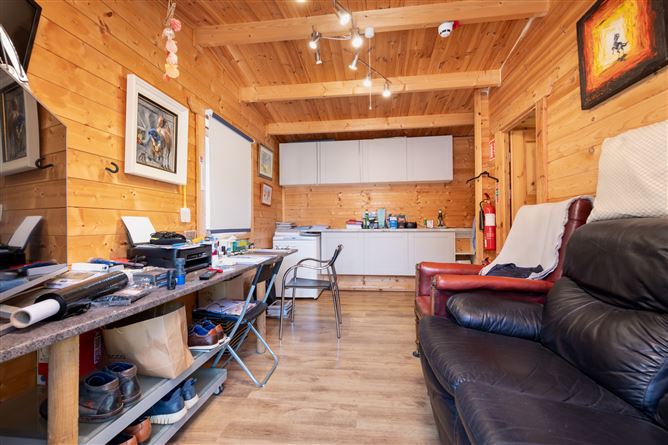 Coral Gables Guesthouse, Ballycowan, Tagoat, Co. Wexford