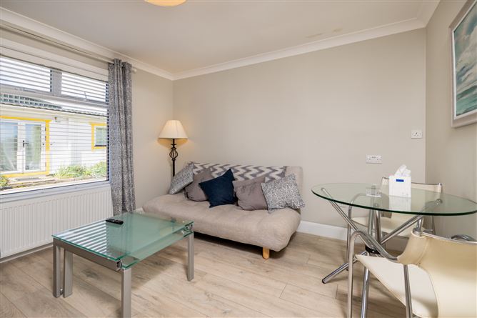 Coral Gables Guesthouse, Ballycowan, Tagoat, Co. Wexford